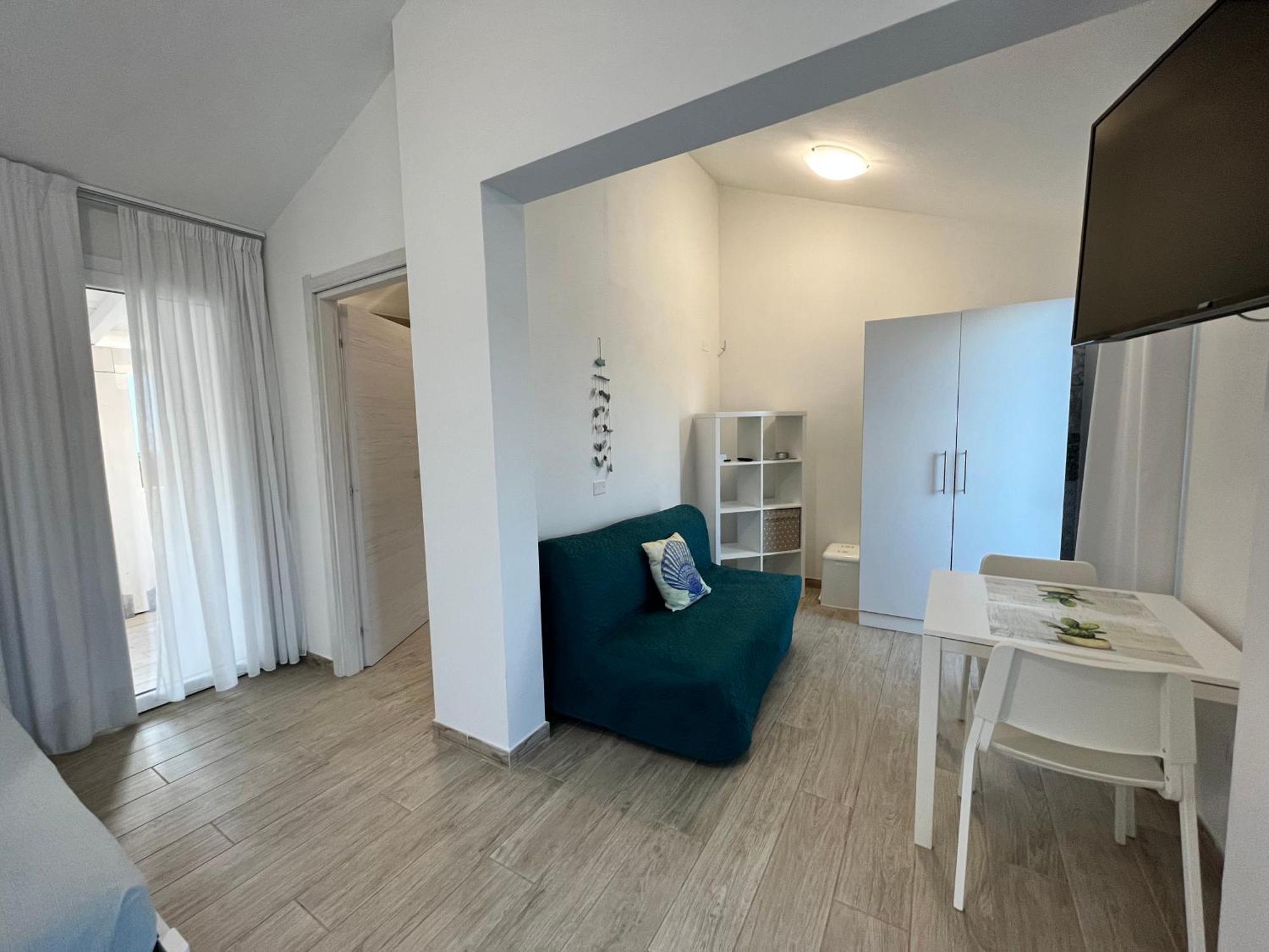 Case Vacanze "Bianco Mare" Porto Pino Ngoại thất bức ảnh